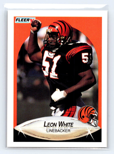 1990 Fleer #222b Leon White Right edge of A in AFC logo aligned with blue