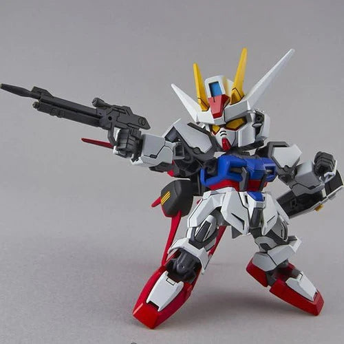 SD Gundam EX Standard Aile Strike Gundam Model Kit