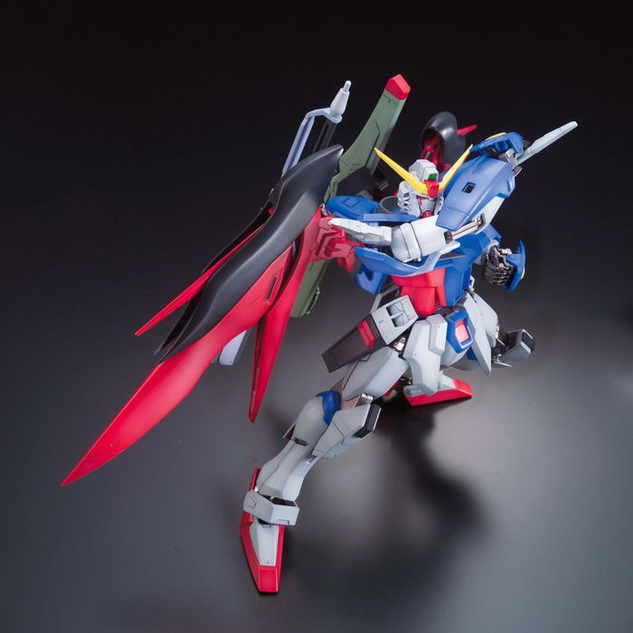 1/100 MG ZGMF-X42S Destiny Gundam Extreme Blast Mode Model Kit