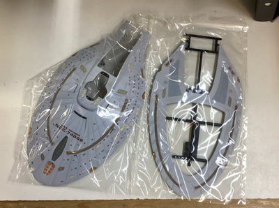 BANDAI 1/850 Star Trek USS U.S.S Voyager NCC-74656 Model kit from Japan