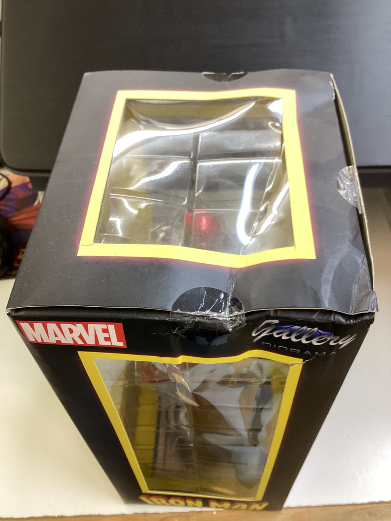 Marvel Gallery Iron Man PVC Statue *Box Damage*