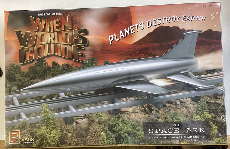 PEGASUS HOBBIES 1/350 SPACE ARK WHEN WORLDS COLLIDE MODEL KIT