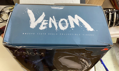 Venom Sixth Scale Figure by Hot Toys *Box Damage*