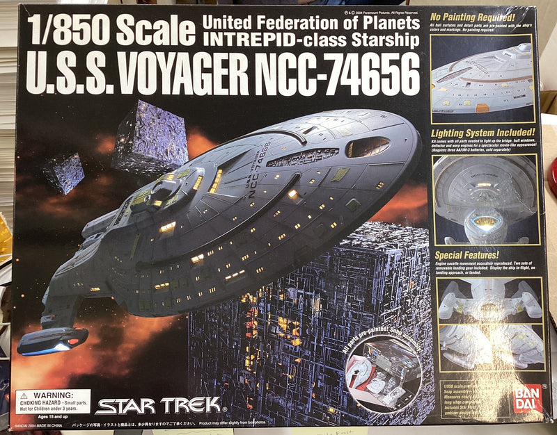 BANDAI 1/850 Star Trek USS U.S.S Voyager NCC-74656 Model kit from Japan