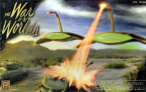 Pegasus War of the Worlds 1953 War Machines Attack 1/144 Diorama Model Kit