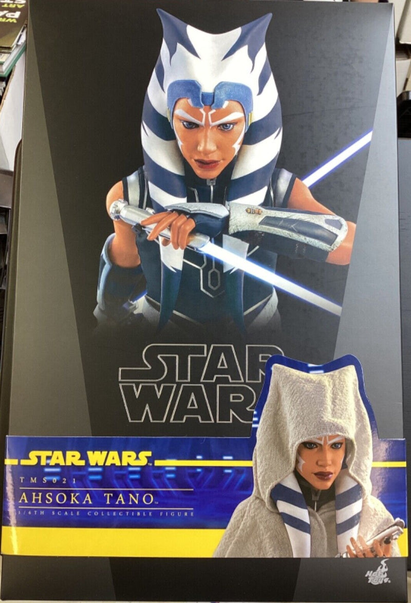 Hot Toys Star Wars Ahsoka Tano 1/6 Scale Collectible Figure